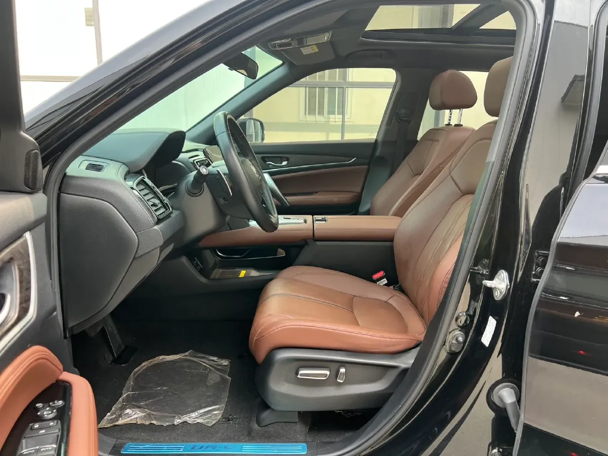 2020 Honda UR-V 2.0T 272HP L4 9AT,autocango,china used car exporter,china ev exporter,chinese used car exporter,chinese used ev exporter