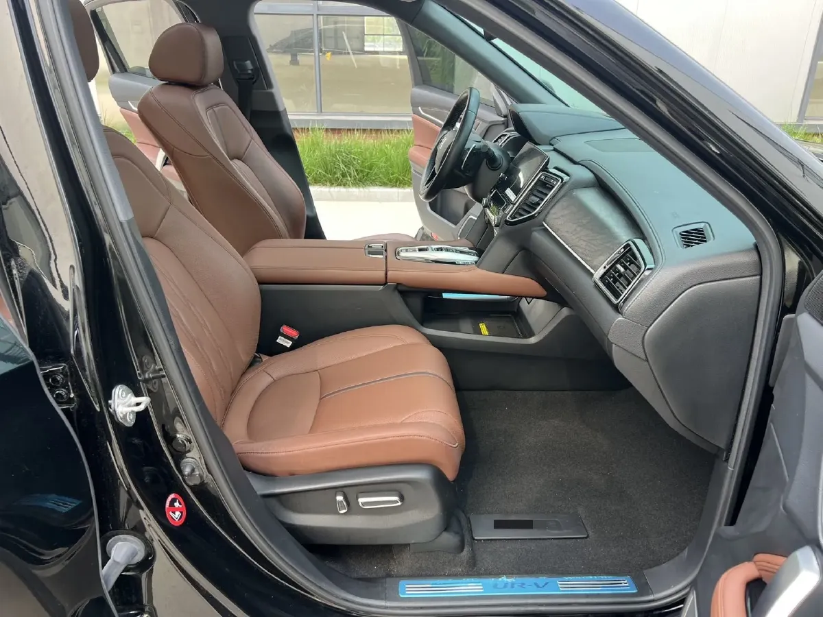 2020 Honda UR-V 2.0T 272HP L4 9AT,autocango,china used car exporter,china ev exporter,chinese used car exporter,chinese used ev exporter