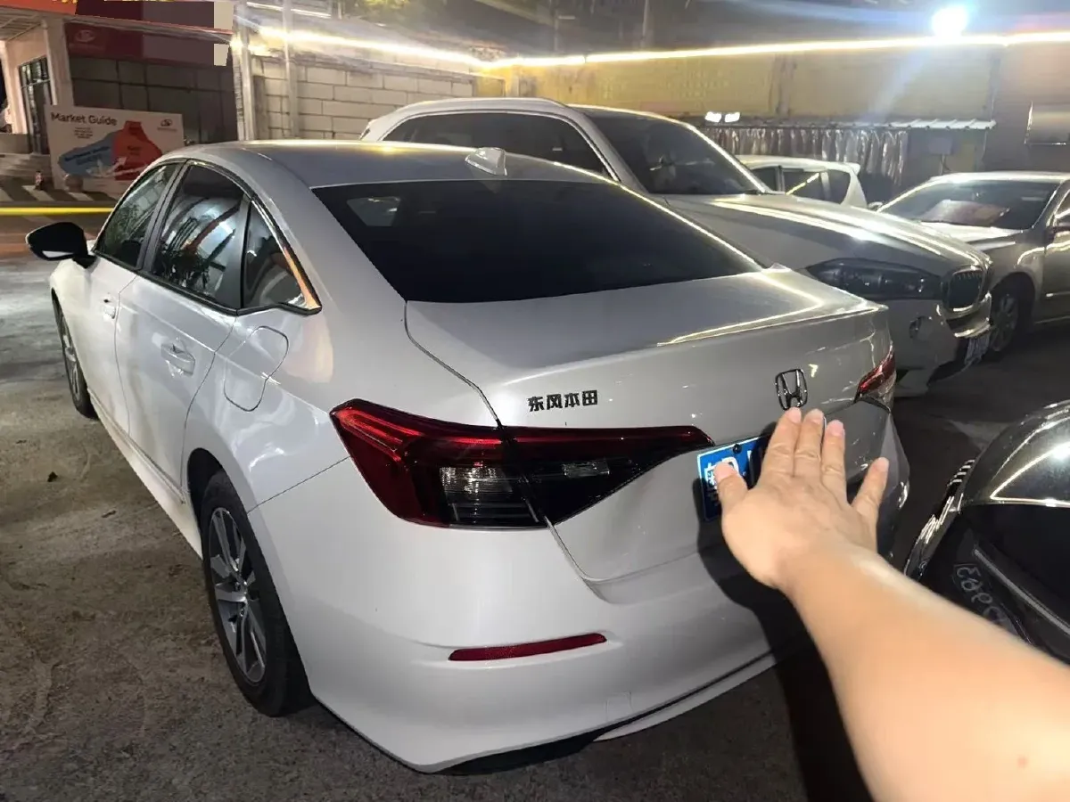 2023 Honda Civic 1.5T 182HP L4 CVT,autocango,china used car exporter,china ev exporter,chinese used car exporter,chinese used ev exporter