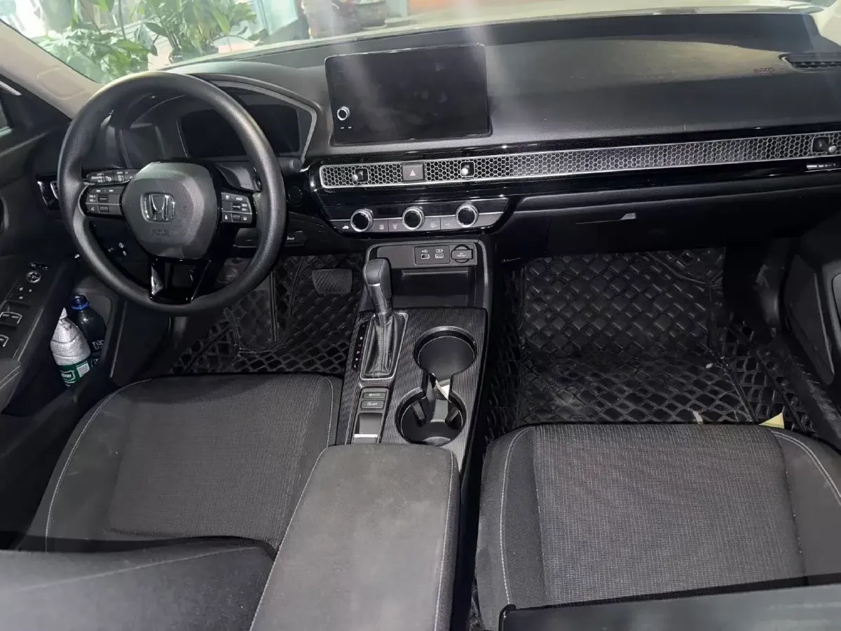 2023 Honda Civic 1.5T 182HP L4 CVT,autocango,china used car exporter,china ev exporter,chinese used car exporter,chinese used ev exporter