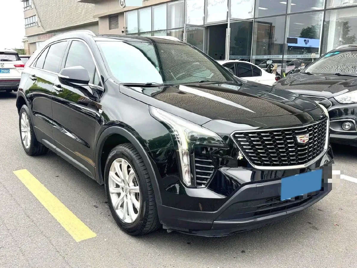 2021 Cadillac XT4 2.0T 237HP L4 9AT,autocango,china used car exporter,china ev exporter,chinese used car exporter,chinese used ev exporter