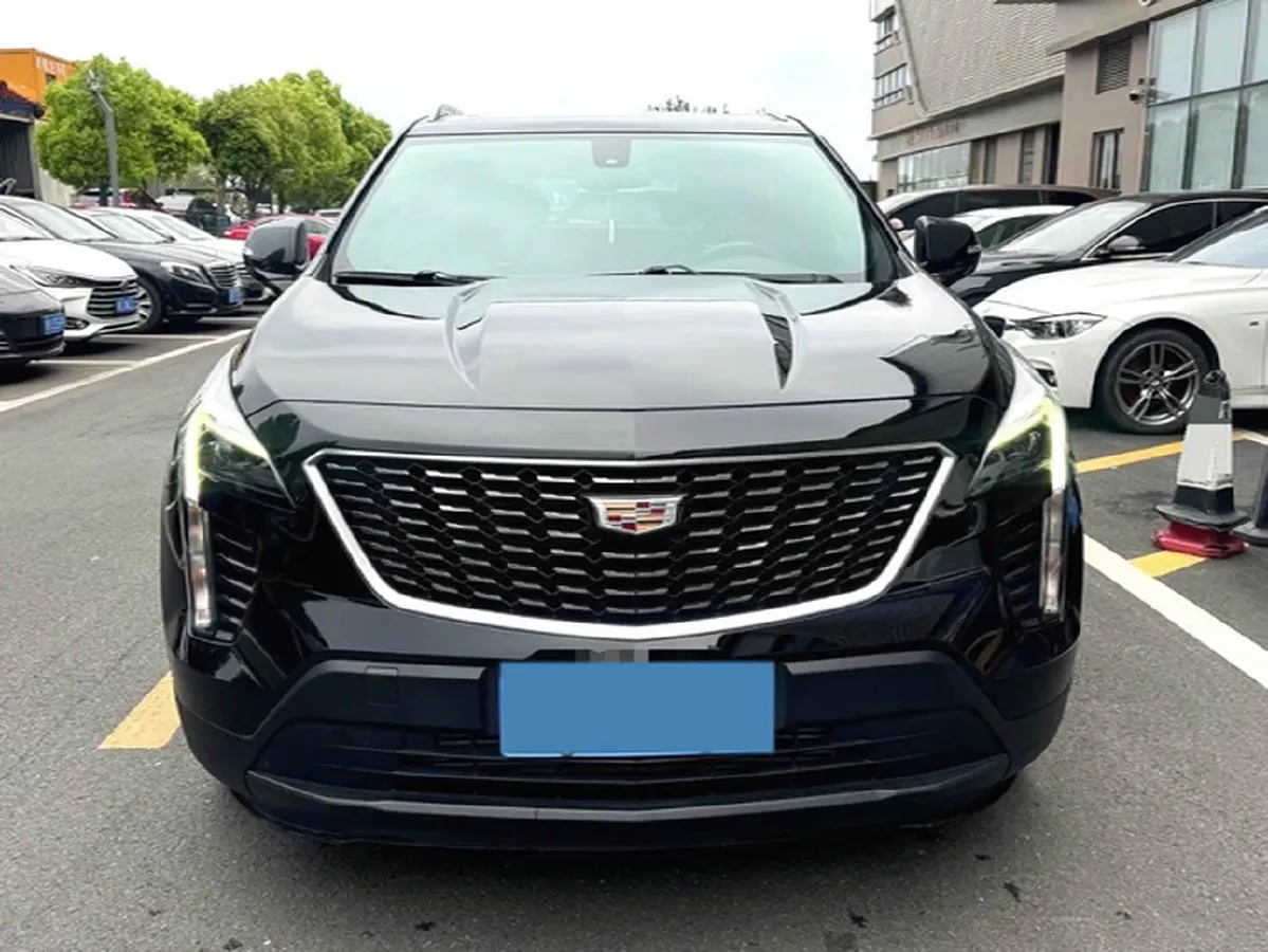 2021 Cadillac XT4 2.0T 237HP L4 9AT,autocango,china used car exporter,china ev exporter,chinese used car exporter,chinese used ev exporter