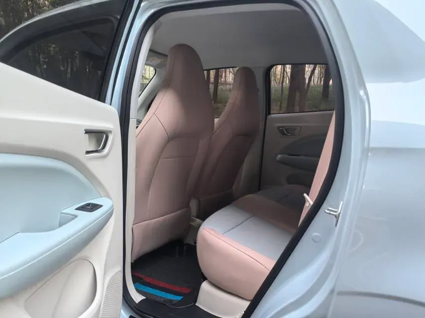 2025 Leapmotor T03 BEV 31.9KWH,autocango,china used car exporter,china ev exporter,chinese used car exporter,chinese used ev exporter