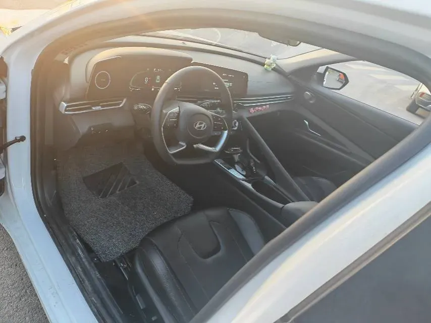 2023 Hyundai Elantra 1.5L 115HP L4 CVT,autocango,china used car exporter,china ev exporter,chinese used car exporter,chinese used ev exporter