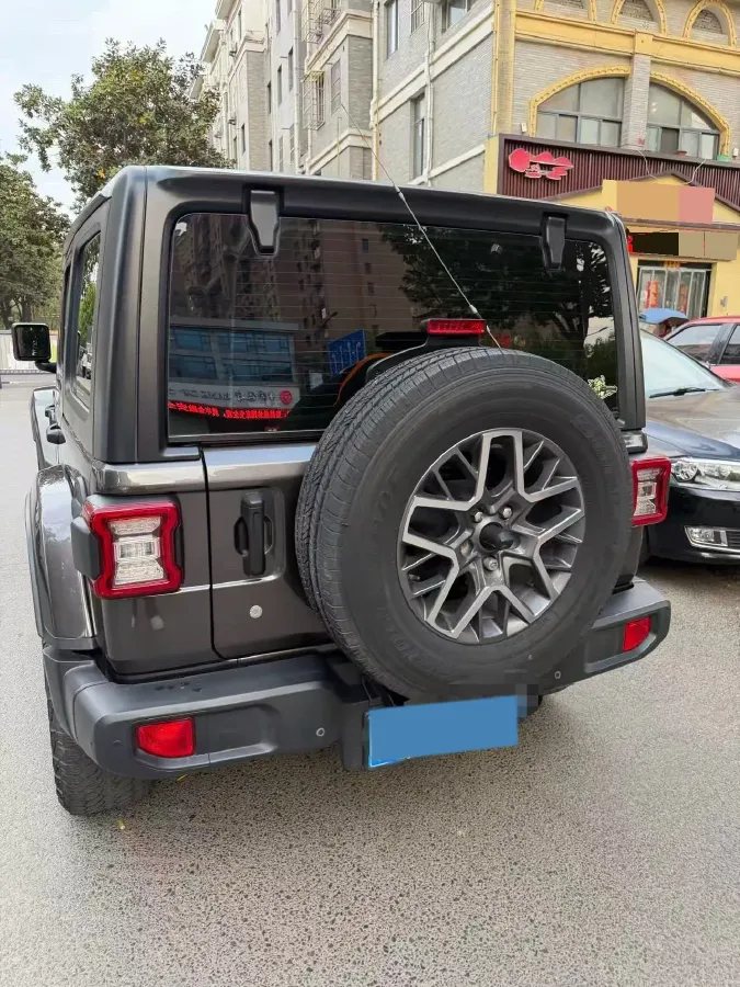 2019 Jeep Wrangler 2.0T 266HP L4 8AT,autocango,china used car exporter,china ev exporter,chinese used car exporter,chinese used ev exporter