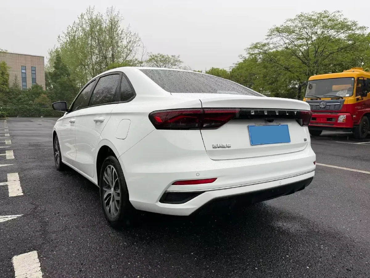 2023 Geely Emgrand 1.5L 127HP L4 CVT,autocango,china used car exporter,china ev exporter,chinese used car exporter,chinese used ev exporter