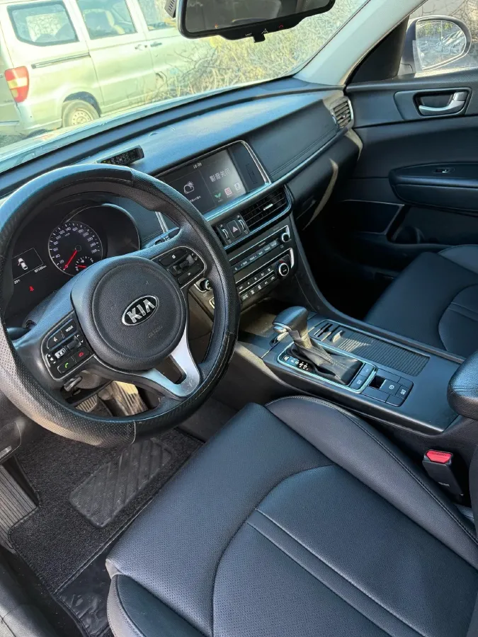 2018 Kia K5 2.0L 156HP L4 6AT PHEV 12.9KWH,autocango,china used car exporter,china ev exporter,chinese used car exporter,chinese used ev exporter