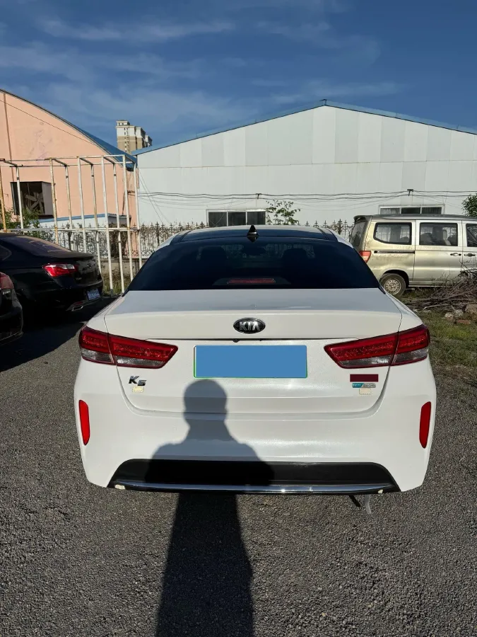 2018 Kia K5 2.0L 156HP L4 6AT PHEV 12.9KWH,autocango,china used car exporter,china ev exporter,chinese used car exporter,chinese used ev exporter