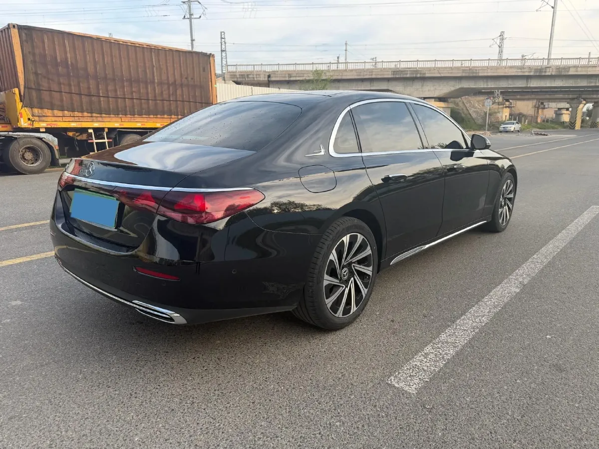 2024 Mercedes-Benz E Class 2.0T 258HP L4 9AT,autocango,china used car exporter,china ev exporter,chinese used car exporter,chinese used ev exporter