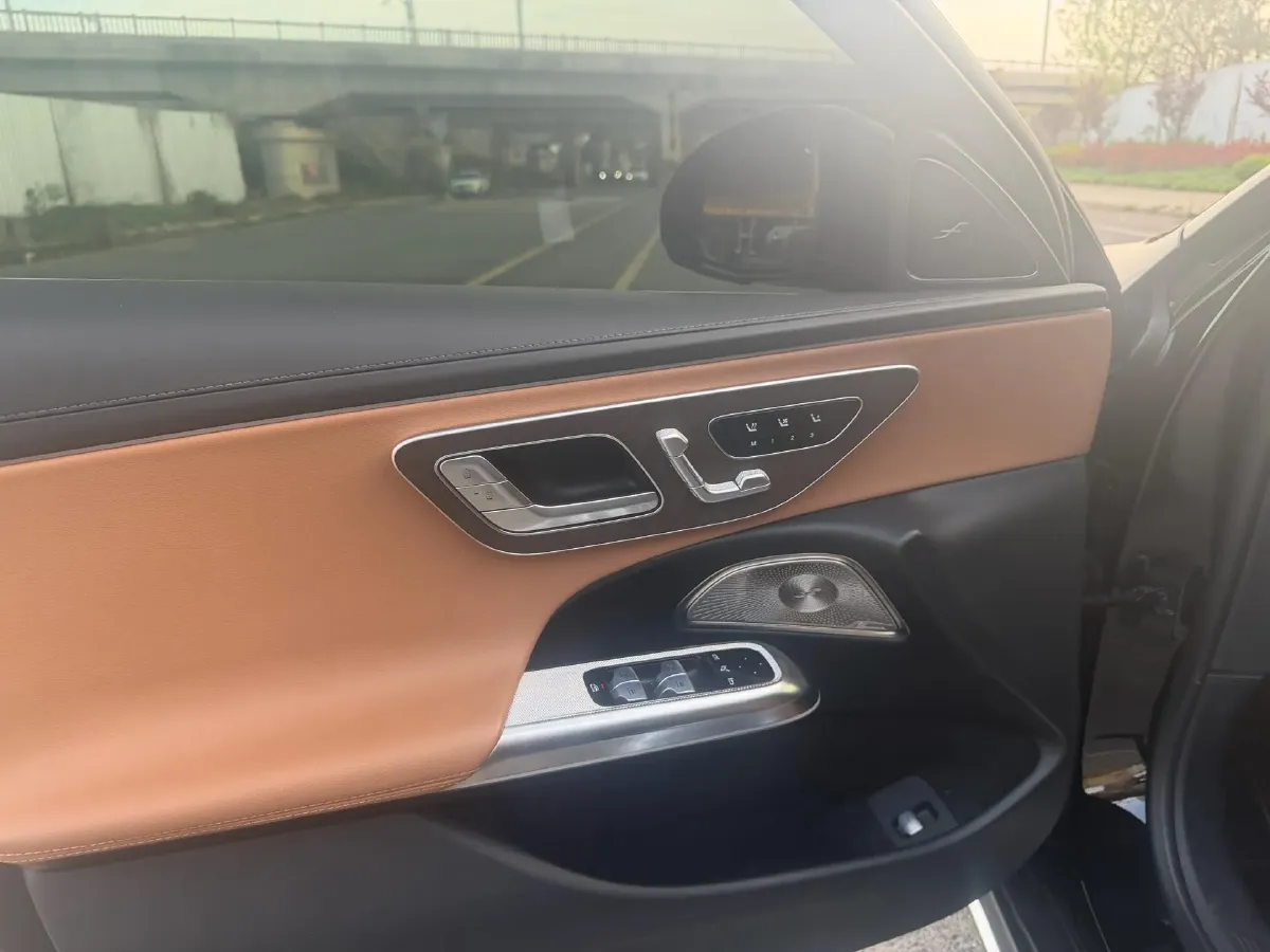 2024 Mercedes-Benz E Class 2.0T 258HP L4 9AT,autocango,china used car exporter,china ev exporter,chinese used car exporter,chinese used ev exporter