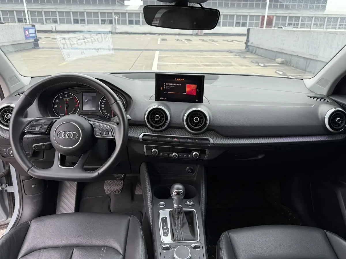 2022 Audi Q2L 1.4T 150HP L4 7DCT,autocango,china used car exporter,china ev exporter,chinese used car exporter,chinese used ev exporter