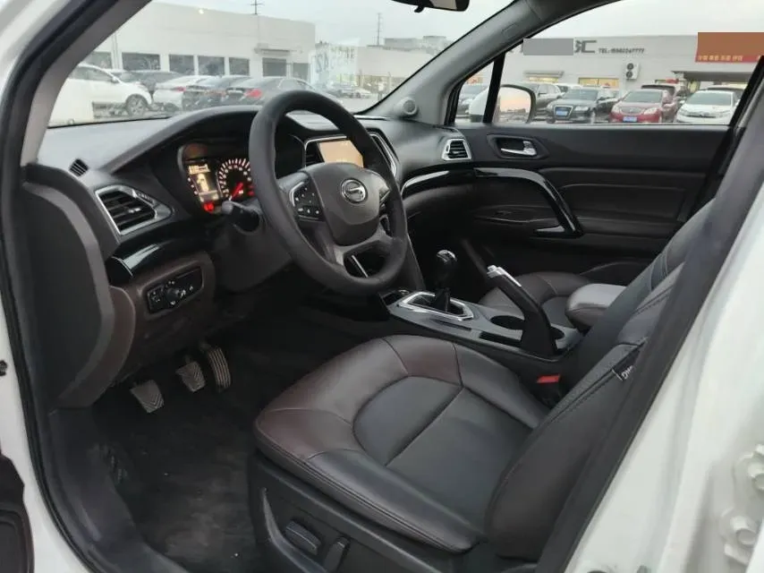 2017 GAC Trumpchi GS4 1.5T 152HP L4 5MT,autocango,china used car exporter,china ev exporter,chinese used car exporter,chinese used ev exporter