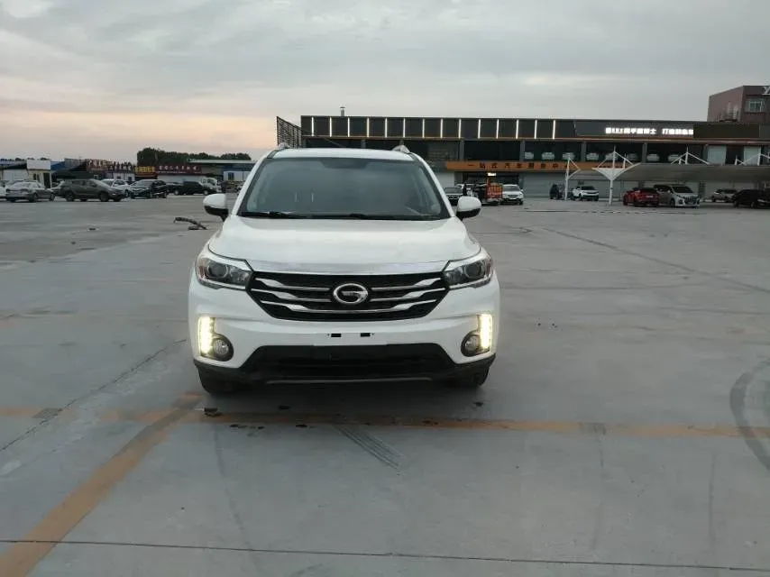 2017 GAC Trumpchi GS4 1.5T 152HP L4 5MT,autocango,china used car exporter,china ev exporter,chinese used car exporter,chinese used ev exporter