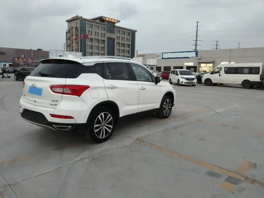 2017 GAC Trumpchi GS4 1.5T 152HP L4 5MT,autocango,china used car exporter,china ev exporter,chinese used car exporter,chinese used ev exporter