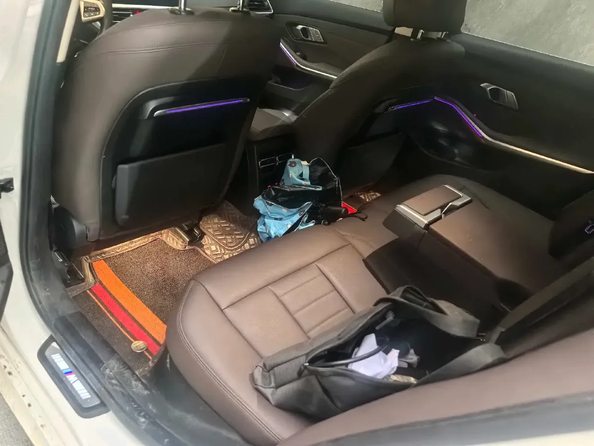 2021 BMW 3 Series 2.0T 184HP L4 8AT,autocango,china used car exporter,china ev exporter,chinese used car exporter,chinese used ev exporter