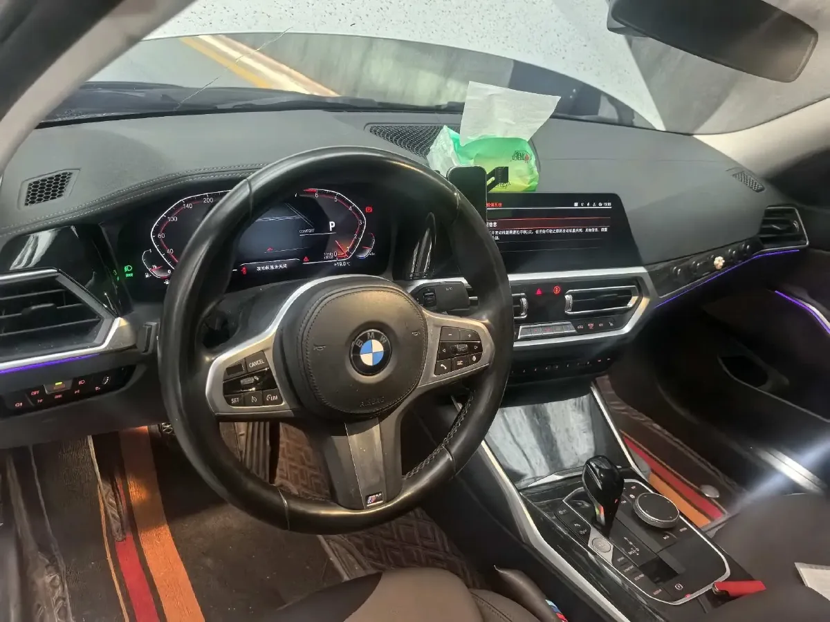 2021 BMW 3 Series 2.0T 184HP L4 8AT,autocango,china used car exporter,china ev exporter,chinese used car exporter,chinese used ev exporter