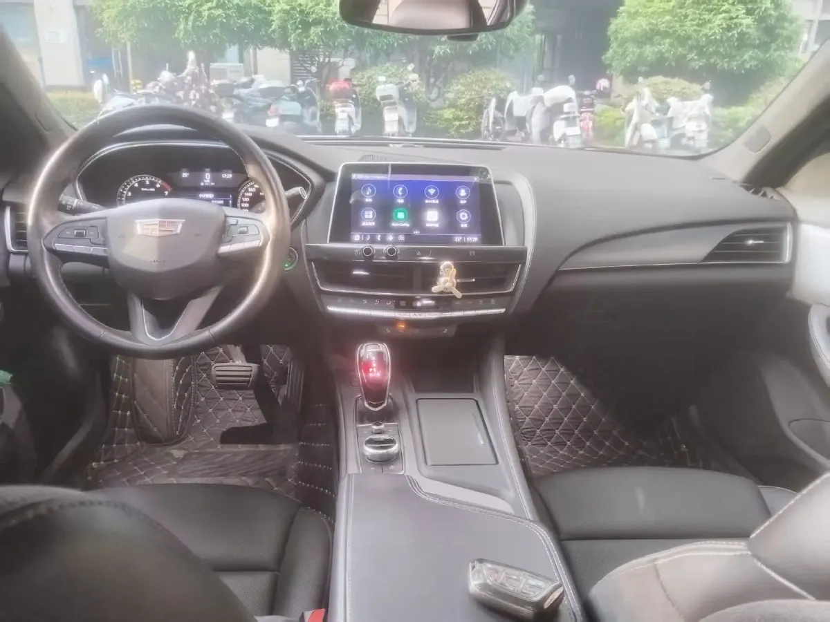 2021 Cadillac CT5 2.0T 237HP L4 10AT,autocango,china used car exporter,china ev exporter,chinese used car exporter,chinese used ev exporter