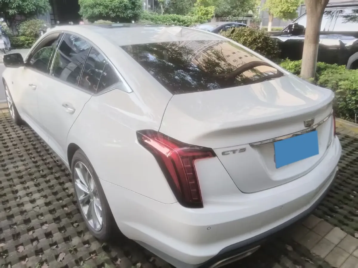 2021 Cadillac CT5 2.0T 237HP L4 10AT,autocango,china used car exporter,china ev exporter,chinese used car exporter,chinese used ev exporter