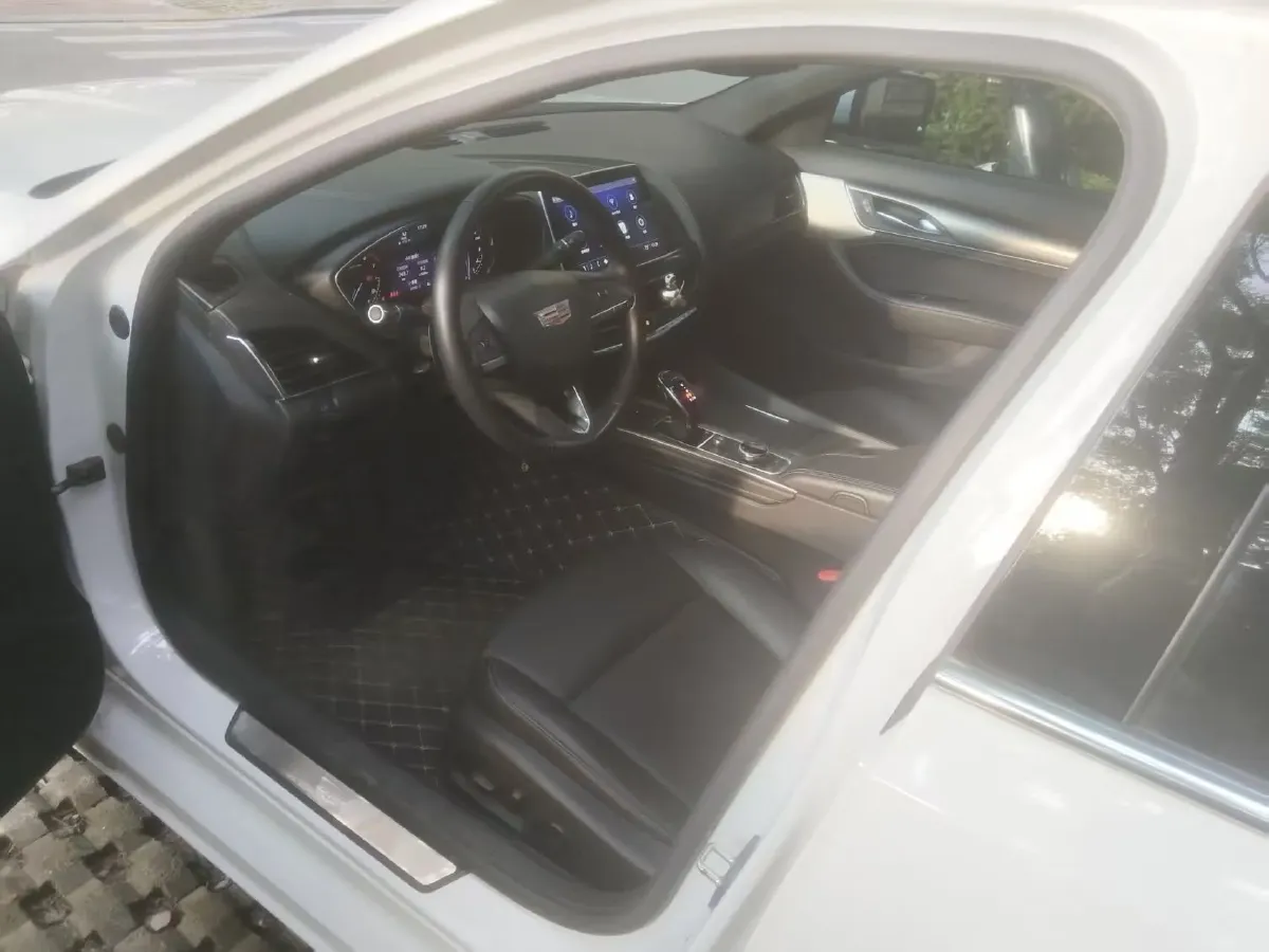 2021 Cadillac CT5 2.0T 237HP L4 10AT,autocango,china used car exporter,china ev exporter,chinese used car exporter,chinese used ev exporter
