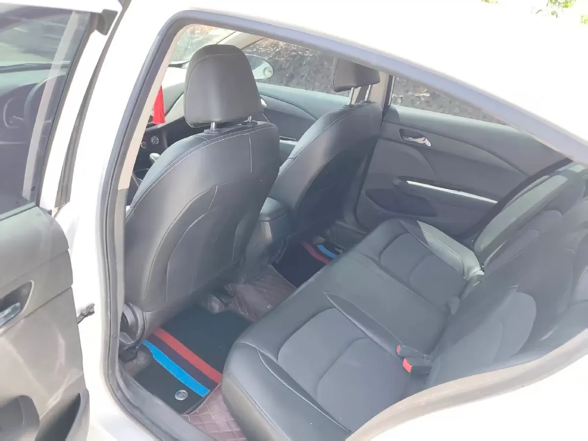 2019 Chevrolet Cavalier 1.5L 113HP L4 6AT,autocango,china used car exporter,china ev exporter,chinese used car exporter,chinese used ev exporter