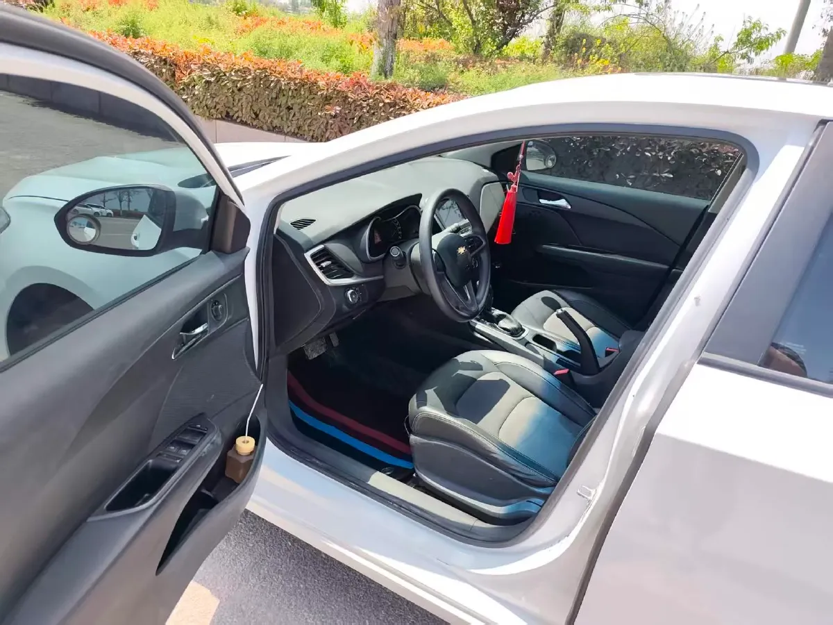 2019 Chevrolet Cavalier 1.5L 113HP L4 6AT,autocango,china used car exporter,china ev exporter,chinese used car exporter,chinese used ev exporter