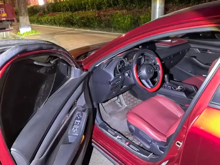 2023 Mazda 3 Axela 2.0L 158HP L4 6AT,autocango,china used car exporter,china ev exporter,chinese used car exporter,chinese used ev exporter