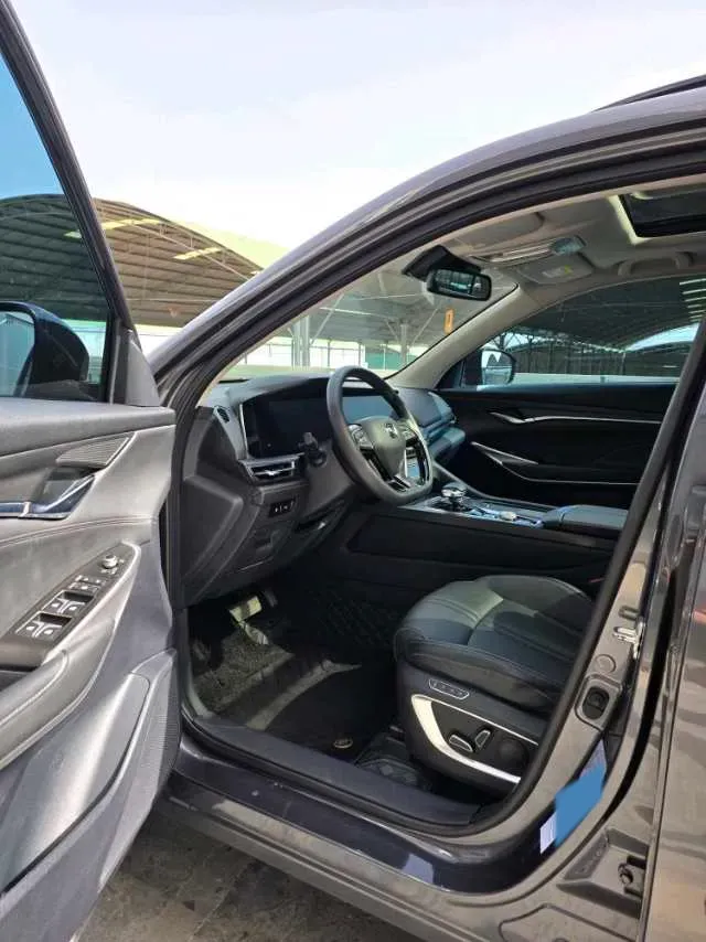 2020 ChangAn CS75 Plus 2.0T 233HP L4 8AT,autocango,china used car exporter,china ev exporter,chinese used car exporter,chinese used ev exporter