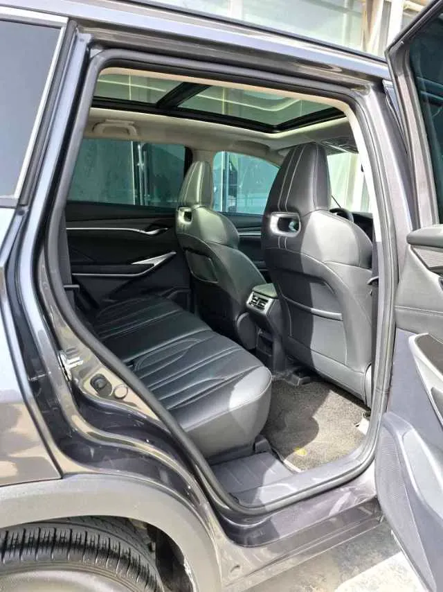 2020 ChangAn CS75 Plus 2.0T 233HP L4 8AT,autocango,china used car exporter,china ev exporter,chinese used car exporter,chinese used ev exporter