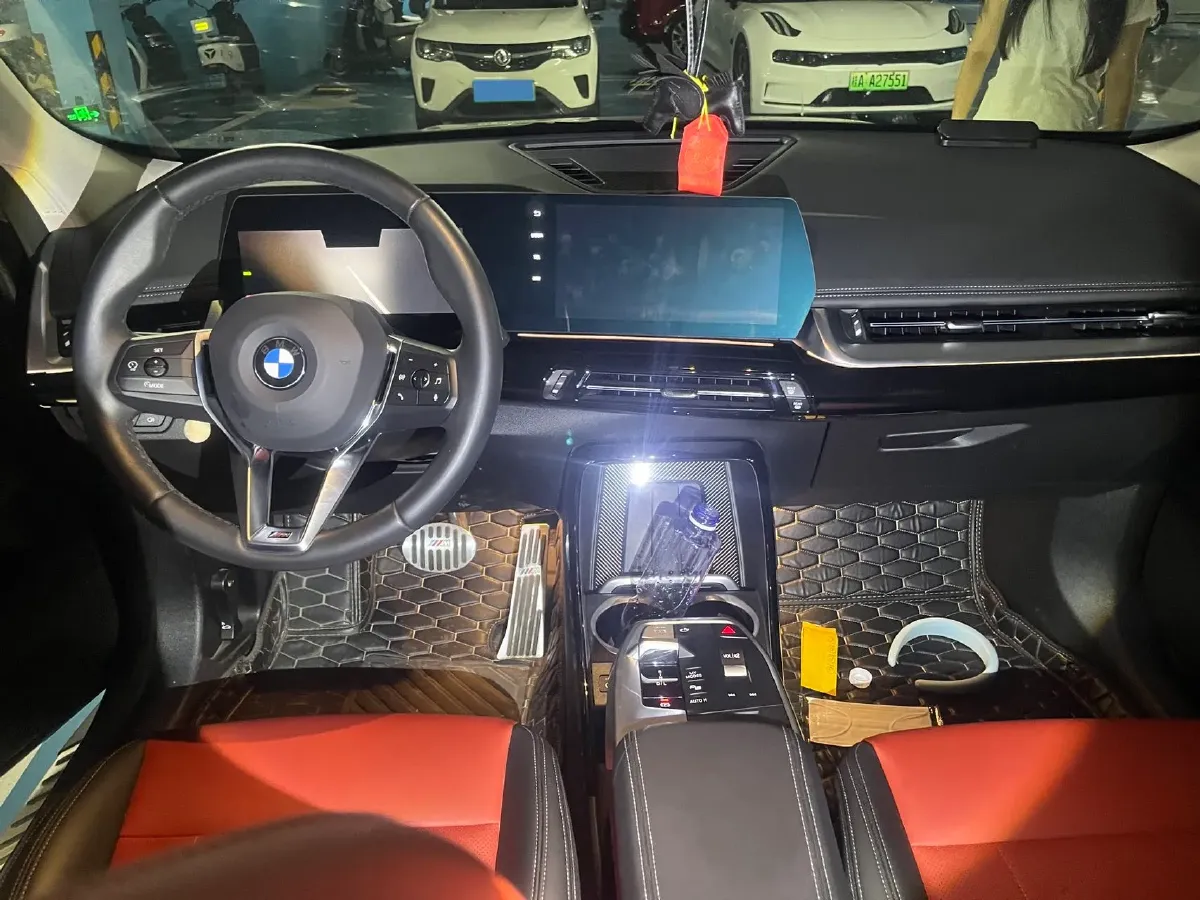 2024 BMW X1 2.0T 204HP L4 7DCT,autocango,china used car exporter,china ev exporter,chinese used car exporter,chinese used ev exporter