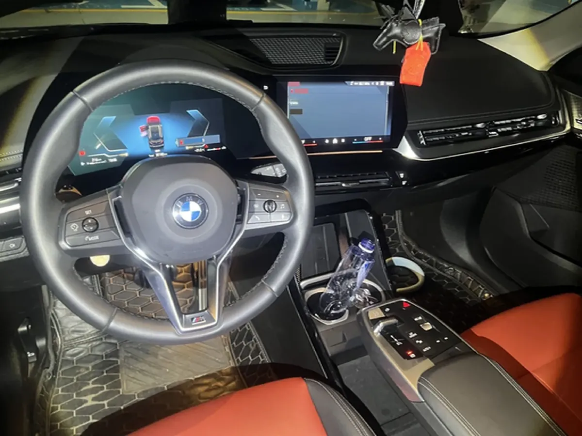 2024 BMW X1 2.0T 204HP L4 7DCT,autocango,china used car exporter,china ev exporter,chinese used car exporter,chinese used ev exporter