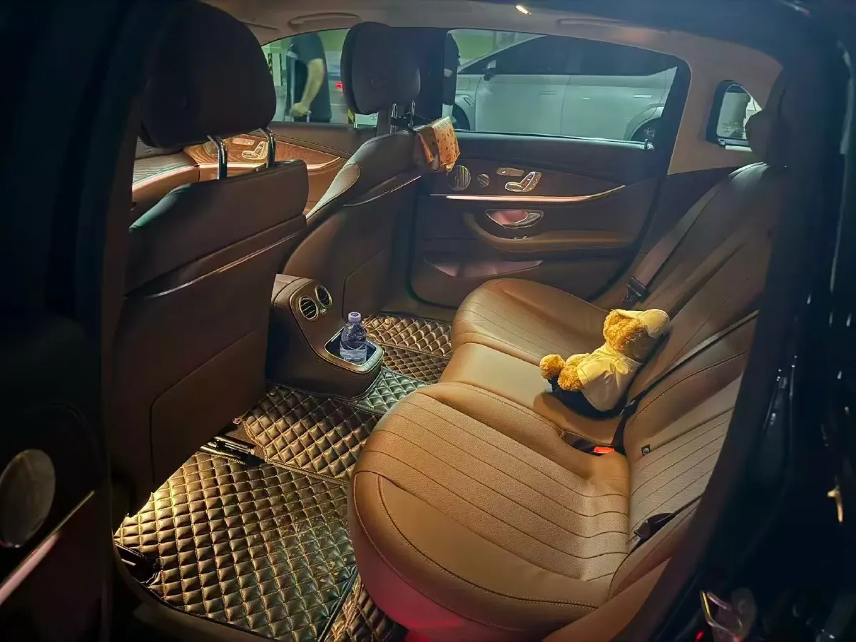 2023 Mercedes-Benz E Class 2.0T 258HP L4 9AT,autocango,china used car exporter,china ev exporter,chinese used car exporter,chinese used ev exporter