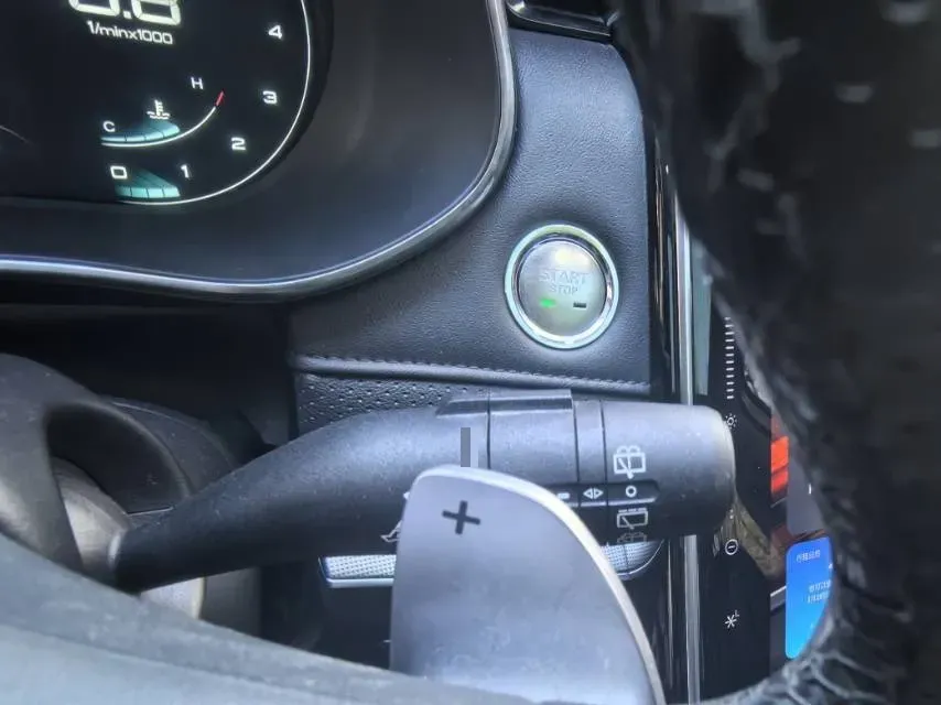 2019 Roewe RX5 MAX 1.5T 173HP L4 6AT,autocango,china used car exporter,china ev exporter,chinese used car exporter,chinese used ev exporter