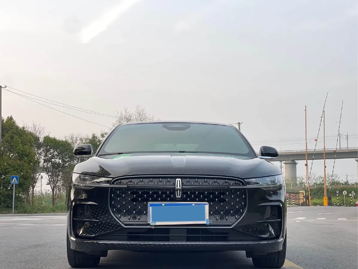 2022 Lincoln Z 2.0T 246HP L4 8AT,autocango,china used car exporter,china ev exporter,chinese used car exporter,chinese used ev exporter