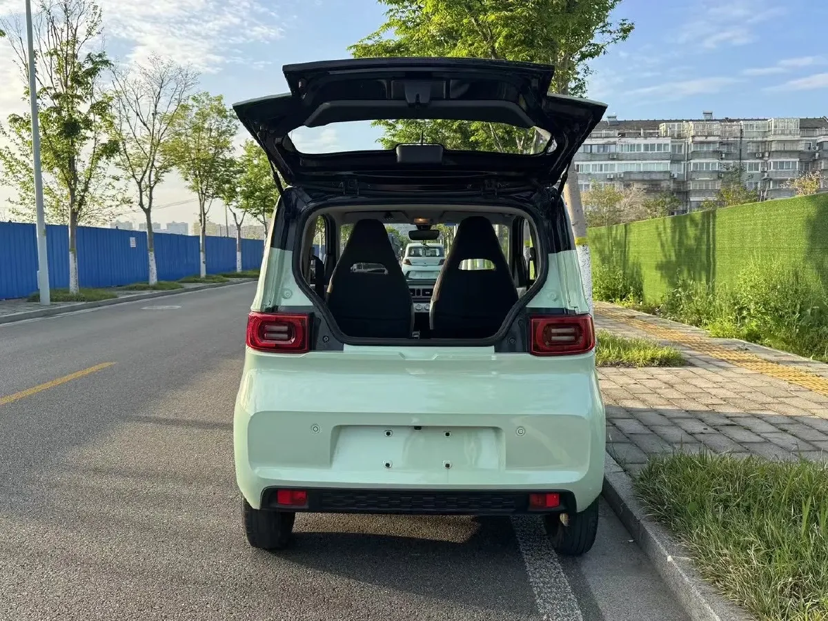 2020 WuLing HongGuang MINI EV BEV 9KWH,autocango,china used car exporter,china ev exporter,chinese used car exporter,chinese used ev exporter