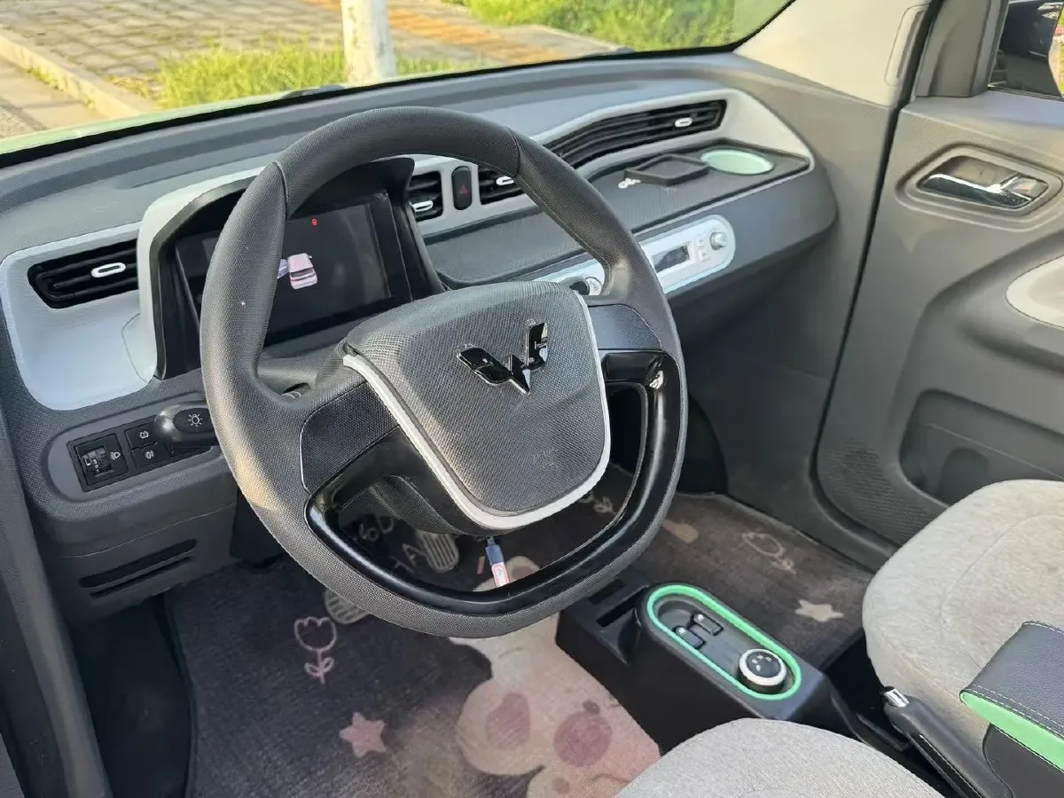 2020 WuLing HongGuang MINI EV BEV 9KWH,autocango,china used car exporter,china ev exporter,chinese used car exporter,chinese used ev exporter