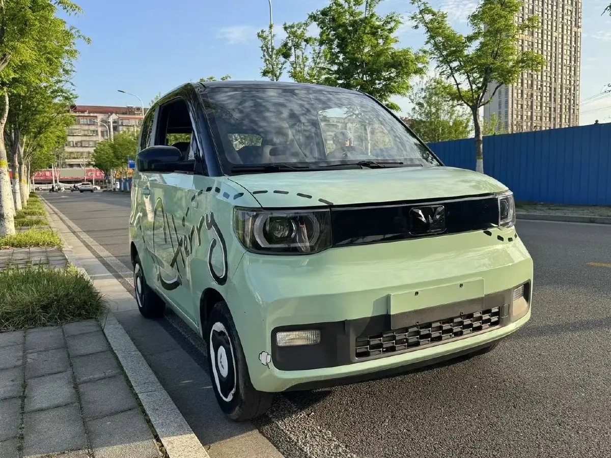 2020 WuLing HongGuang MINI EV BEV 9KWH,autocango,china used car exporter,china ev exporter,chinese used car exporter,chinese used ev exporter