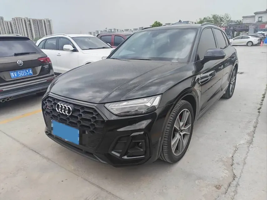 2021 Audi SQ5 3.0T 354HP V6 8AT,autocango,china used car exporter,china ev exporter,chinese used car exporter,chinese used ev exporter