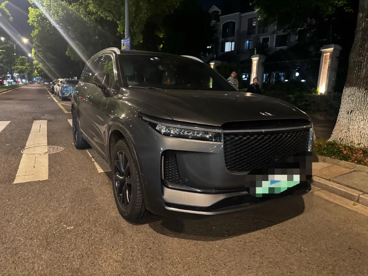 2021 Li ONE Range Extended 131HP REEV 40.5KWH,autocango,china used car exporter,china ev exporter,chinese used car exporter,chinese used ev exporter