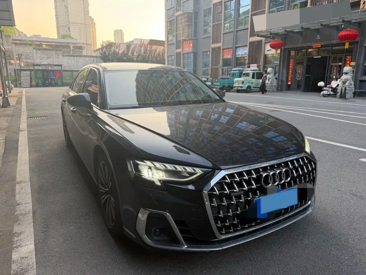 2025 Audi A8 2.0T 265HP L4 8AT,autocango,china used car exporter,china ev exporter,chinese used car exporter,chinese used ev exporter