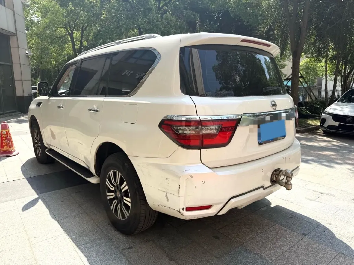 2018 Nissan Patrol 4.0L 279HP V6 7AT,autocango,china used car exporter,china ev exporter,chinese used car exporter,chinese used ev exporter