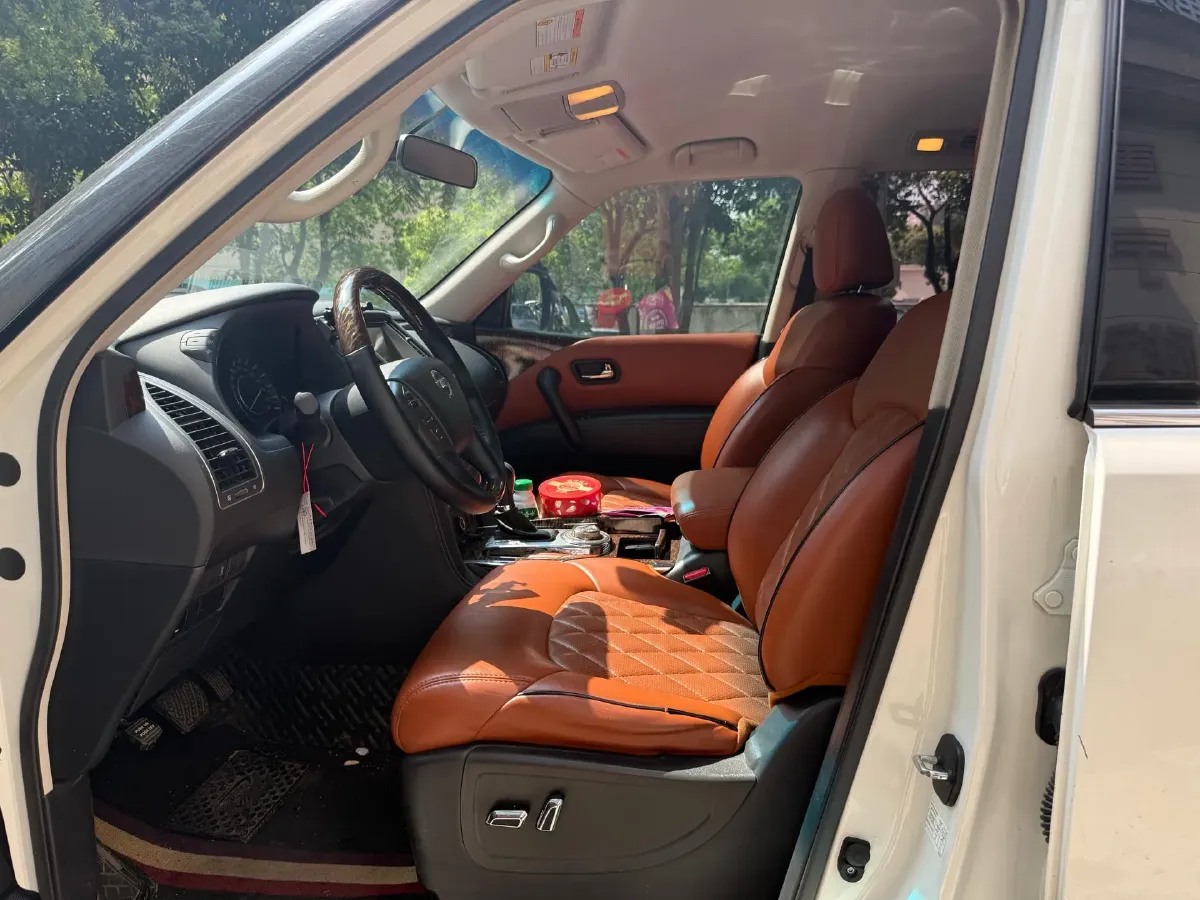 2018 Nissan Patrol 4.0L 279HP V6 7AT,autocango,china used car exporter,china ev exporter,chinese used car exporter,chinese used ev exporter