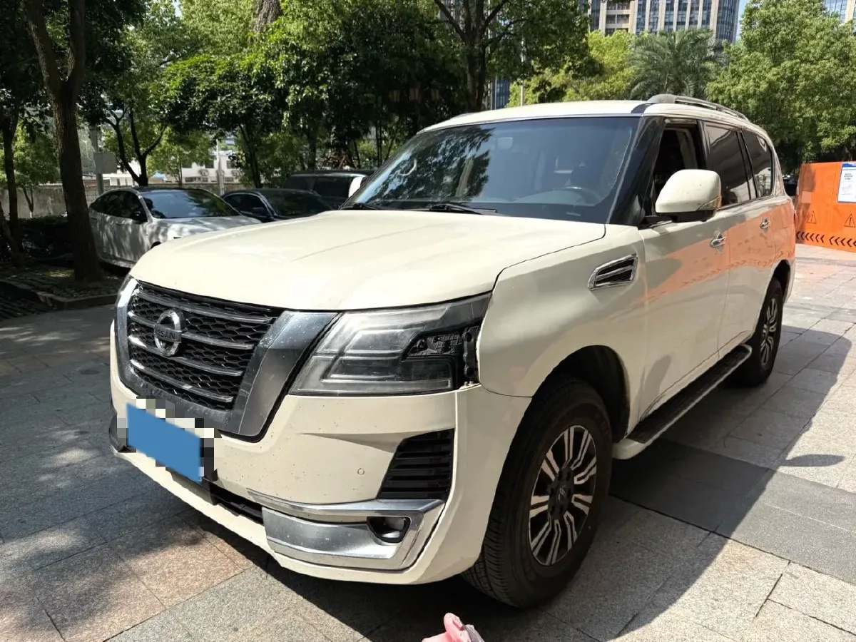 2018 Nissan Patrol 4.0L 279HP V6 7AT,autocango,china used car exporter,china ev exporter,chinese used car exporter,chinese used ev exporter