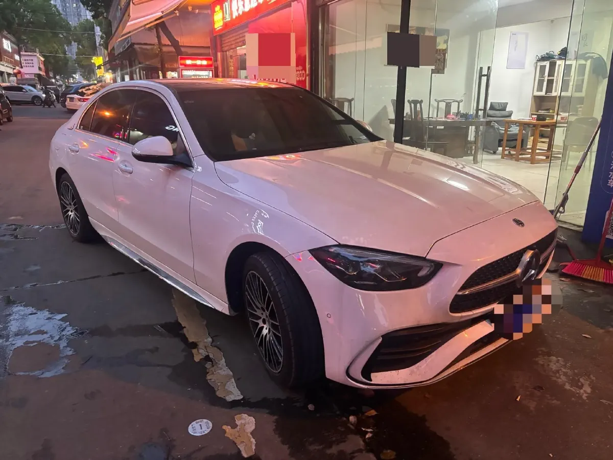 2024 Mercedes-Benz C Class 1.5T 204HP L4 9AT,autocango,china used car exporter,china ev exporter,chinese used car exporter,chinese used ev exporter