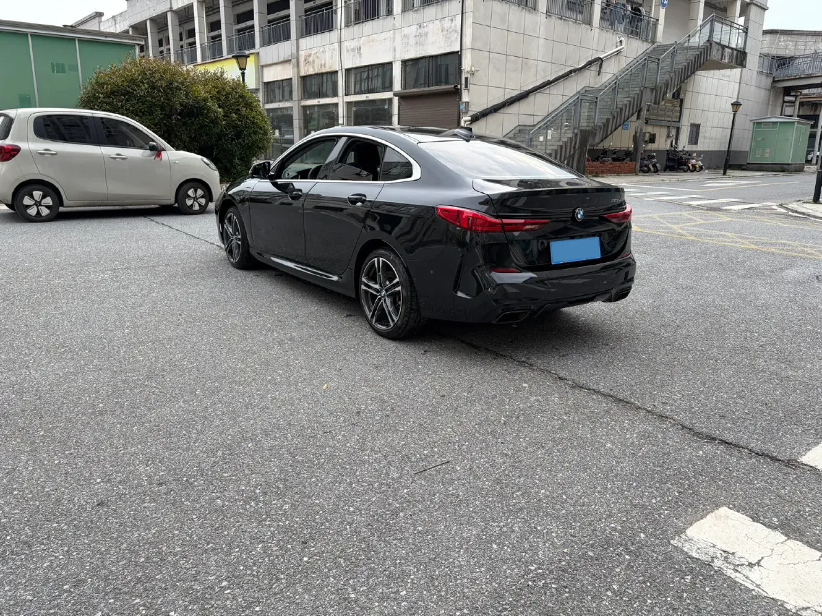 2023 BMW 2 Series 2.0T 178HP L4 7DCT,autocango,china used car exporter,china ev exporter,chinese used car exporter,chinese used ev exporter