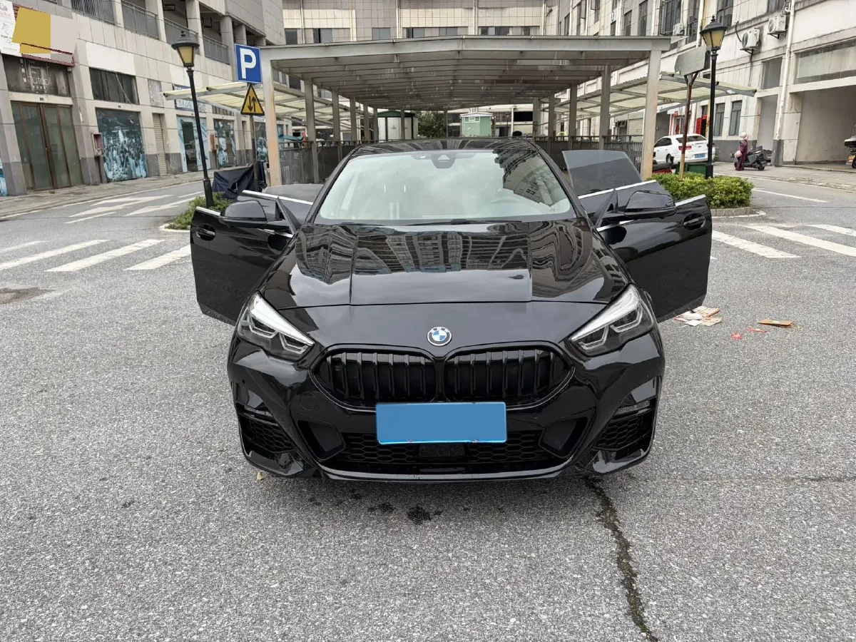 2023 BMW 2 Series 2.0T 178HP L4 7DCT,autocango,china used car exporter,china ev exporter,chinese used car exporter,chinese used ev exporter