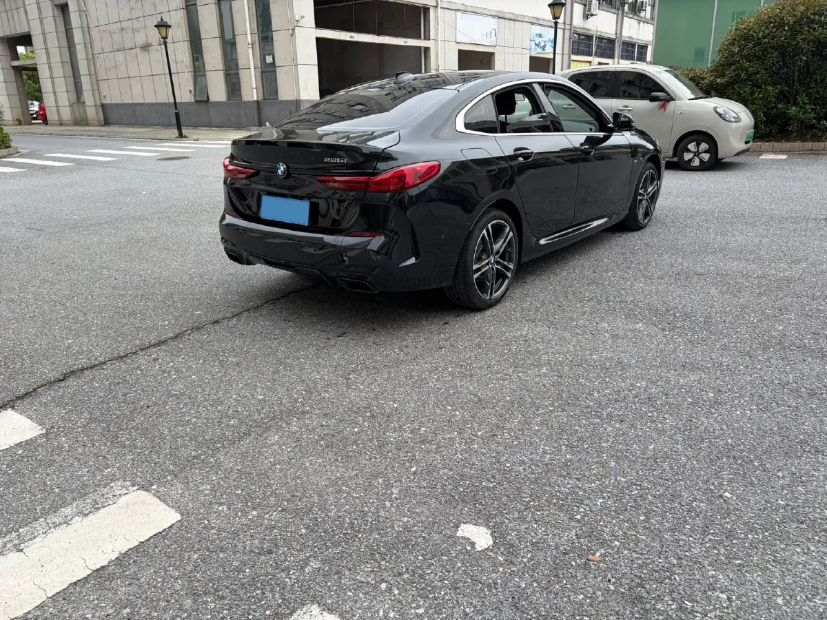 2023 BMW 2 Series 2.0T 178HP L4 7DCT,autocango,china used car exporter,china ev exporter,chinese used car exporter,chinese used ev exporter