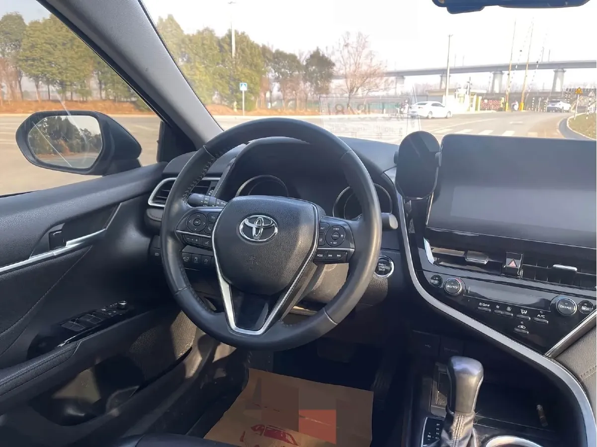 2022 Toyota Camry 2.0L 178HP L4 CVT,autocango,china used car exporter,china ev exporter,chinese used car exporter,chinese used ev exporter