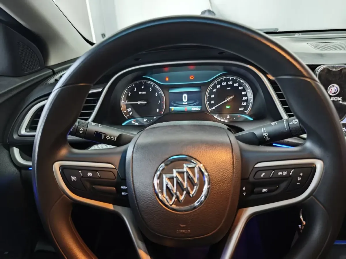 2021 Buick Excelle 1.5L 113HP L4 6AT,autocango,china used car exporter,china ev exporter,chinese used car exporter,chinese used ev exporter