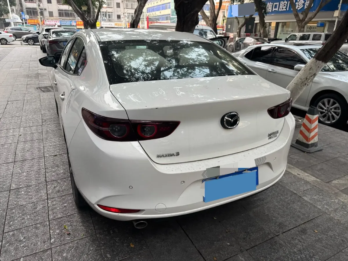 2022 Mazda 3 Axela 2.0L 158HP L4 6AT,autocango,china used car exporter,china ev exporter,chinese used car exporter,chinese used ev exporter