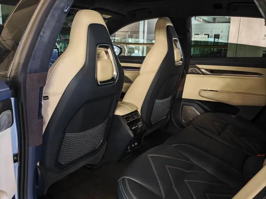 2021 Zeekr 001 BEV 100KWH,autocango,china used car exporter,china ev exporter,chinese used car exporter,chinese used ev exporter